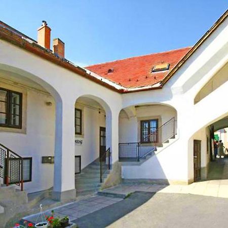 Barokk Vendeghaz Hotel Eger Exterior photo